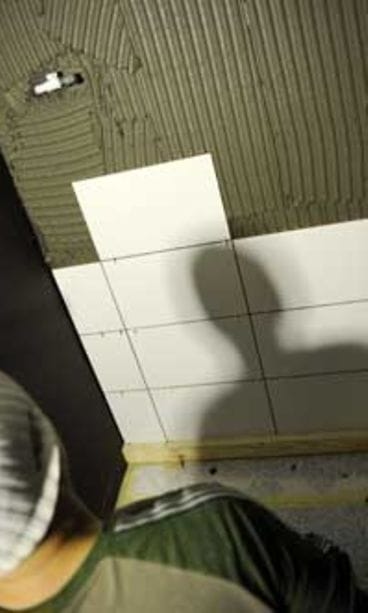 Märkätilojen kunnostus vaatii ammattilaisen hyväksynnän.