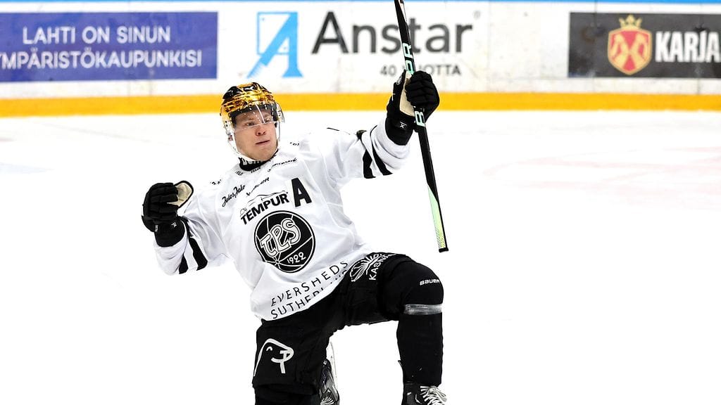 Petrus Palmu ratkaisu voiton TPS:lle.