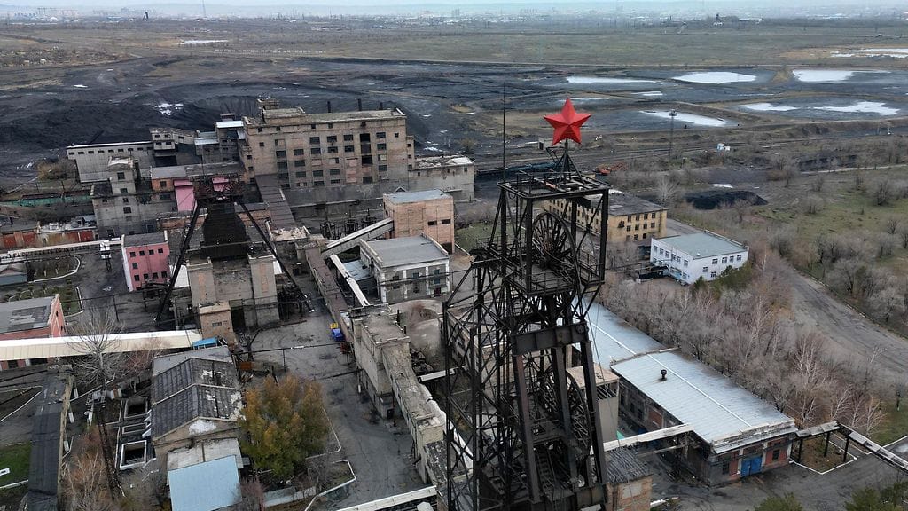 Näkymä Kostjenkon hiilikaivoksesta  Luoteis-Kazakstanissa. Viranomaiset ovat toistuvasti syyttäneet yhtiötä turvallisuus- ja ympäristösäännösten laiminlyönneistä.
