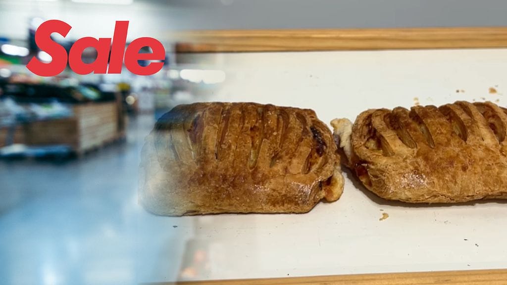 Kovan onnen pasteijat. Porvoolainen Jarmo Vellonen otti nämä kaksi pasteijaa käsin kaupan paistopisteeltä, minkä seurauksena vartija vei hänet kalteroituun koppiin.