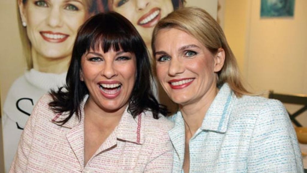 Paula Heinonen on kirjoittanut kolme kirjaa suoliston hoidosta. Satumaista voimaa -teos syntyi yhdessä näyttelijä Satu Silvon kanssa.