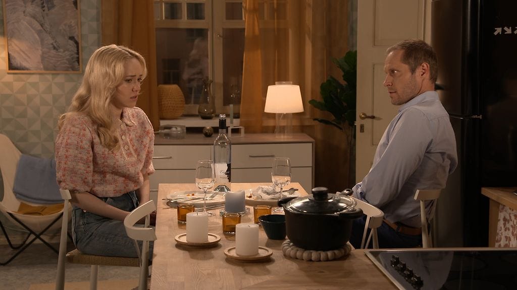 4490 02 noel daniela