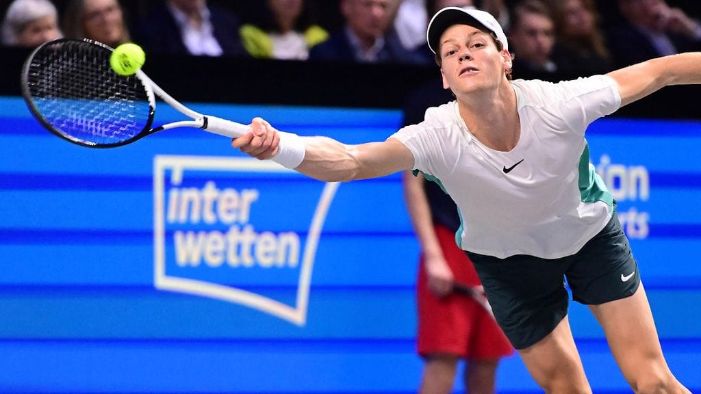 Jannik Sinner vetäytyi Pariisin Masters-turnauksesta.