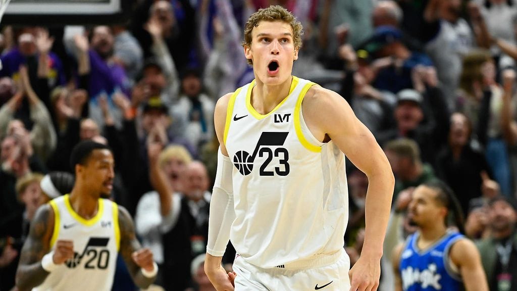 Lauri Markkanen oli johdattaa Utah Jazzin voittoon, mutta Orlando Magic oli lopulta parempi.