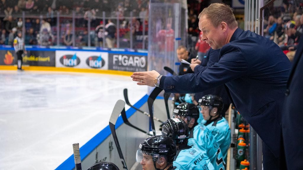 Tommi Niemelän komentama Pelicans vastasi kriisitilanteeseen 4-1-voitolla JYPistä.