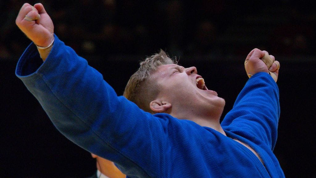 Martti Puumalainen on varmistanut judon EM-mitalin. Hän ottelee loppuottelussa.