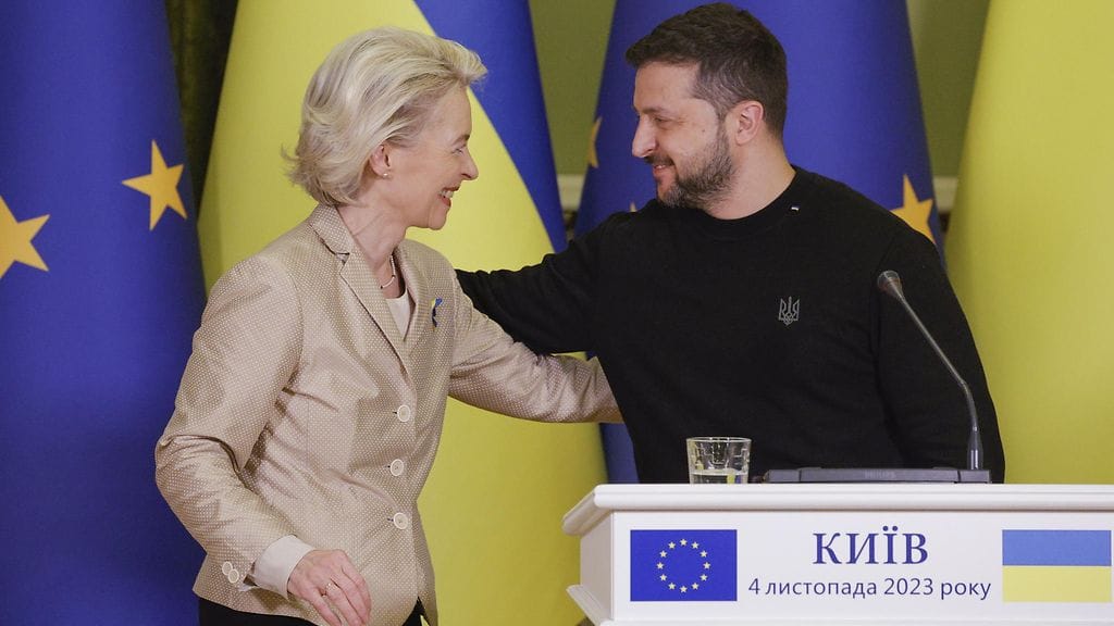 Komission puheenjohtaja Ursula von der Leyen vieraili viime viikonloppuna Kiovassa.