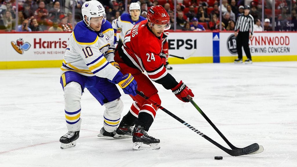 Sebastian Aho syötti voittomaalin.