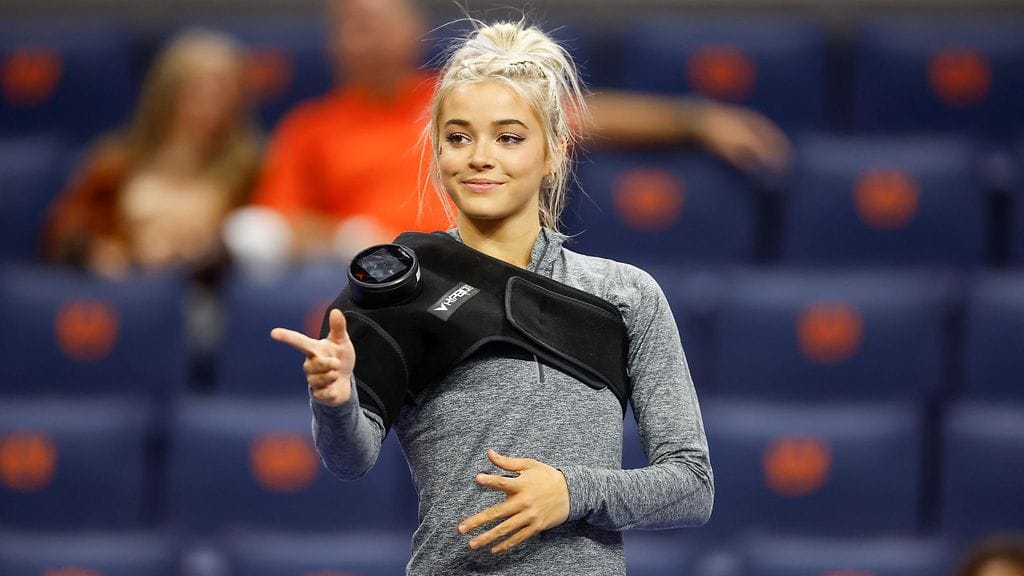 Olivia Dunne, 21, on supersuosittu.