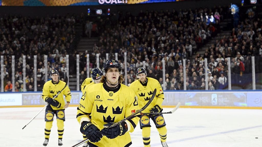 Mario Kempe iski kaksi maalia Suomen verkkoon sunnuntaina.