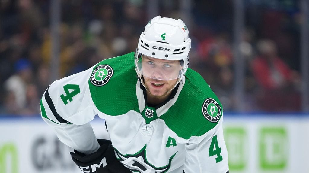 Miro Heiskanen napsi syöttöjä.