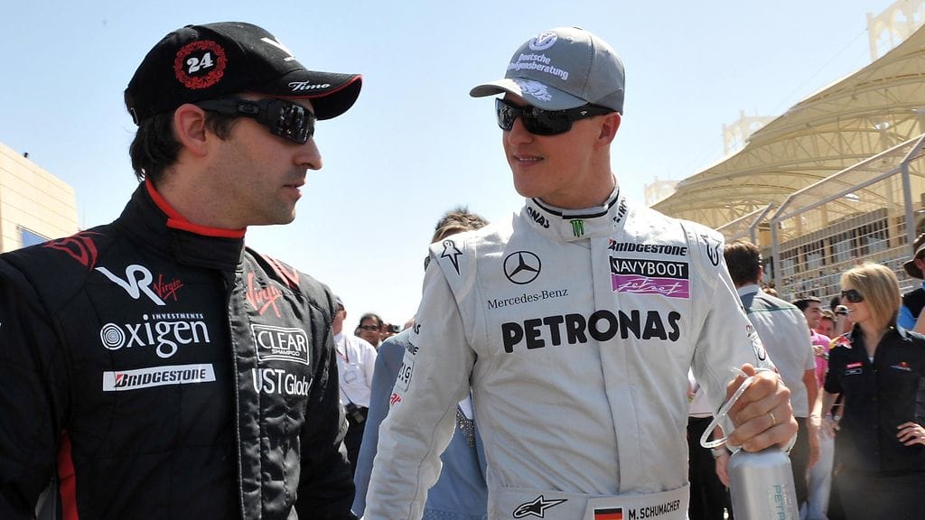 Timo Glock (vas.) vietti saksalaismaanmiehensä Michael Schumacherin kanssa paljon aikaa myös radan ulkopuolella.