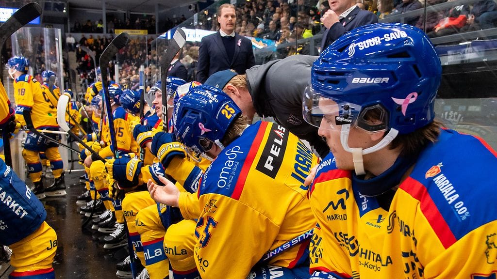 Jukurit on pinteessä.