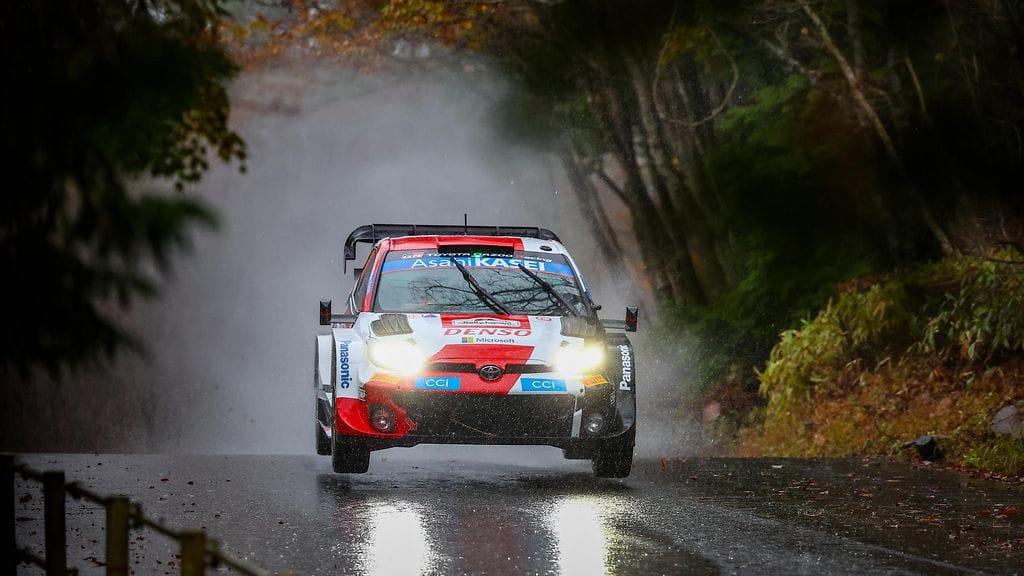 Kalle Rovanperällä läheltä piti -tilanne suoralla tiellä: "Siinä nähdään, mitä voi käydä"