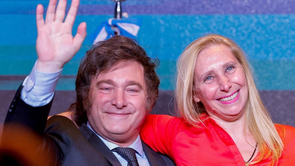 Argentiinan presidentti Javier Milei on esittänyt radikaaleja keinoja maan talouden parantamiseksi.