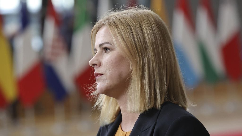 Latvian pääministeri saapuu vierailulle perjantaina.