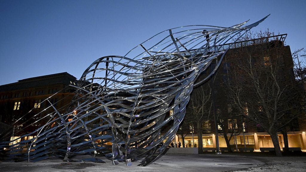 25112023 LK MAUNO KOIVISTO MUISTOPATSAS