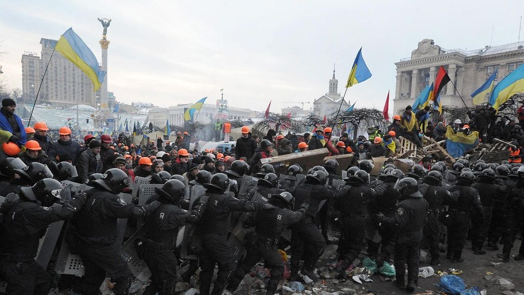 2611 LK UKRAINA MIELENOSOITUS 2013