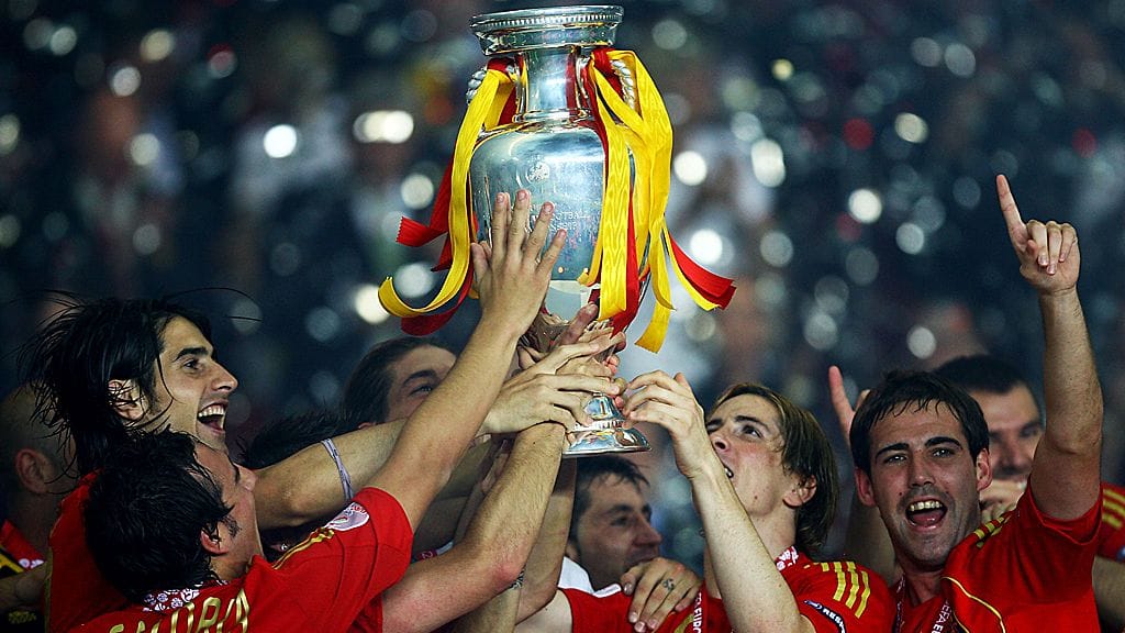 Espanjalaiset juhlivat EM-kultaa 2008