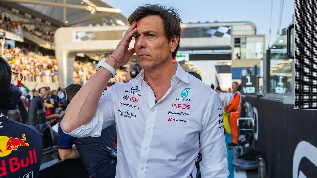 Toto Wolffin ja Mercedeksen vuosia jatkunut menestyskulku tyssäsi kauteen 2022, eikä parempaa ole ainakaan vähän aikaan näköpiirissä.