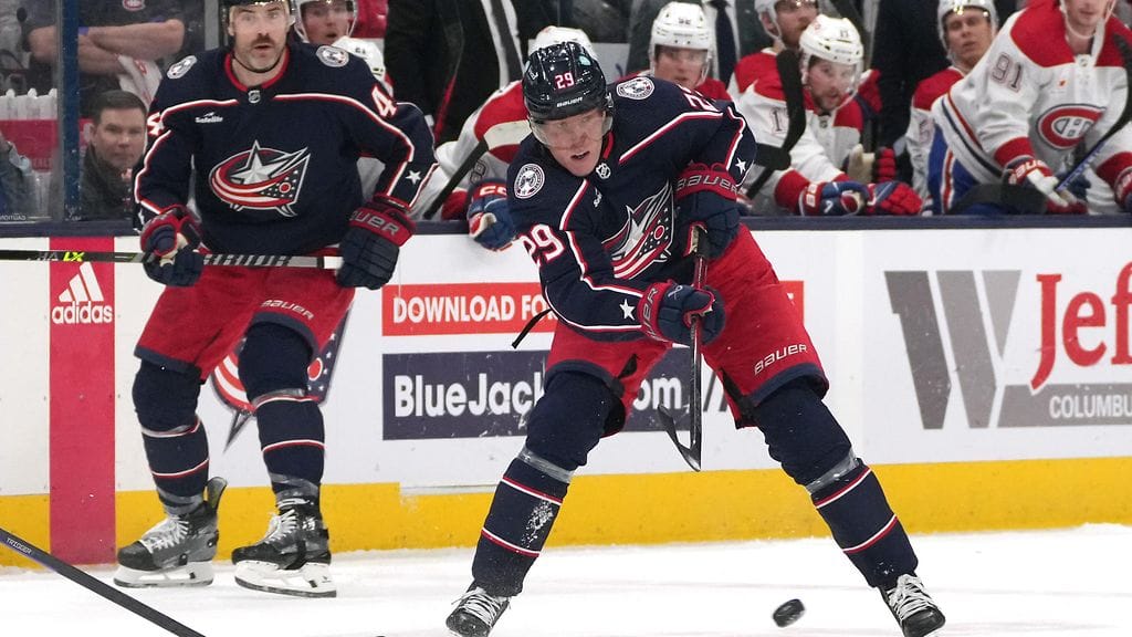 Patrik Laine teki maalin Ottawaa vastaan.