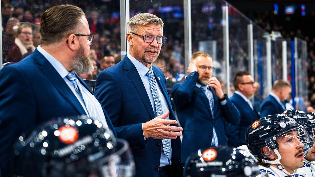 Jukka Jalonen valitsi kuusi ensikertalaista Leijoniin.