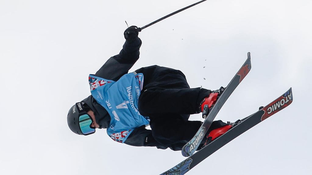 Jon Sallinen laski neljänneksi Pekingissä. Maaliskuussa hän voitti MM-hopeaa Georgiassa.