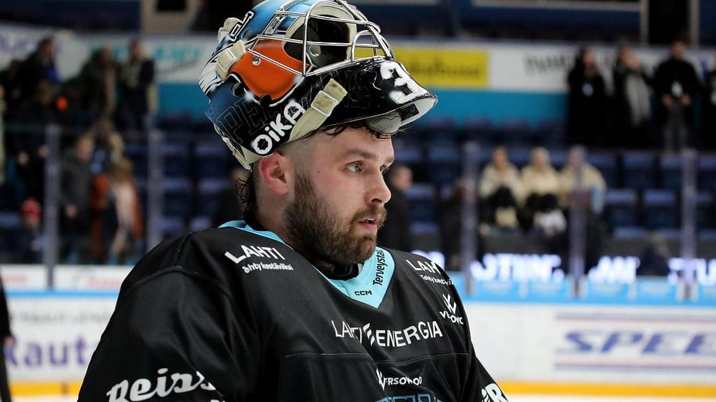 Patrik Bartosak on töitä vailla.