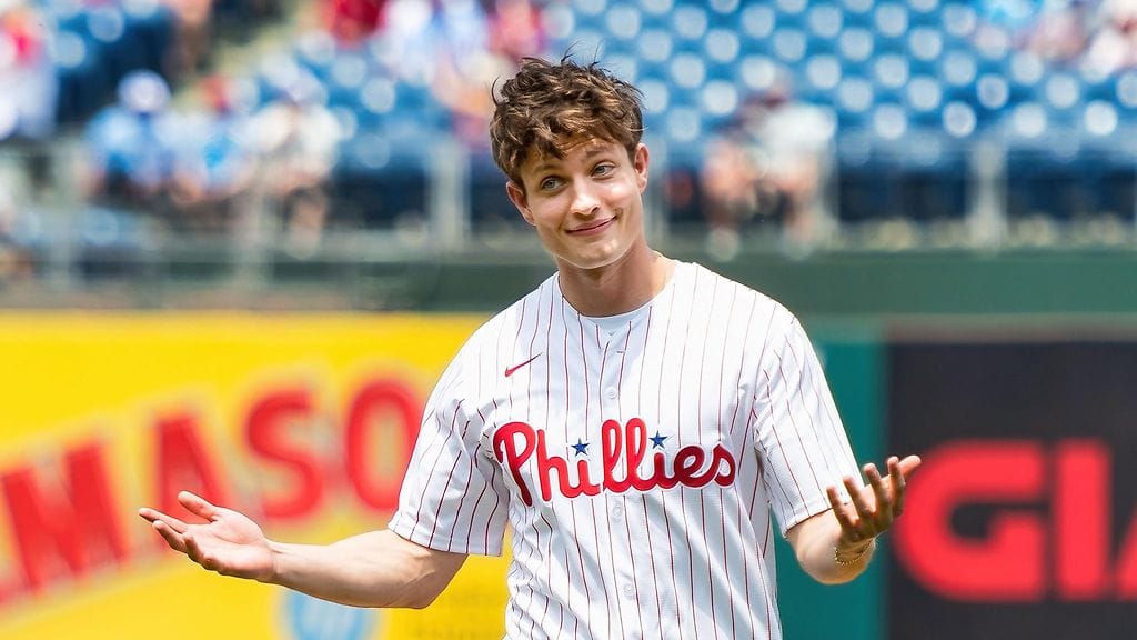 Matt Rife on noussut nopeasti erittäin suosituksi koomikoksi Yhdysvalloissa. Hänellä on Instagramissa 6,5 miljoonaa seuraajaa.