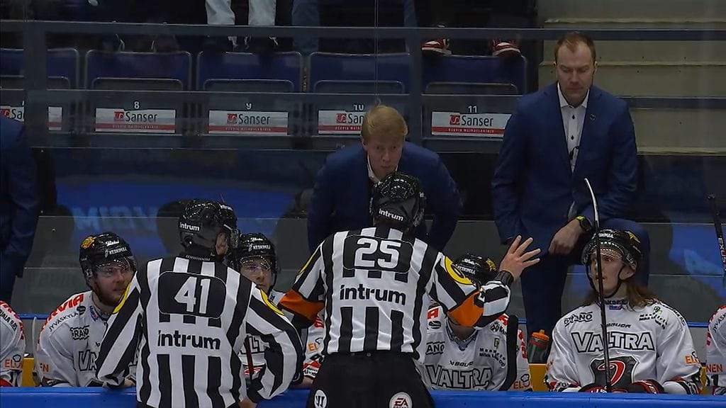 "Vanhan liiton viikateisku polvitaipeeseen" – JYPin Christoffer passitetaan pihalle