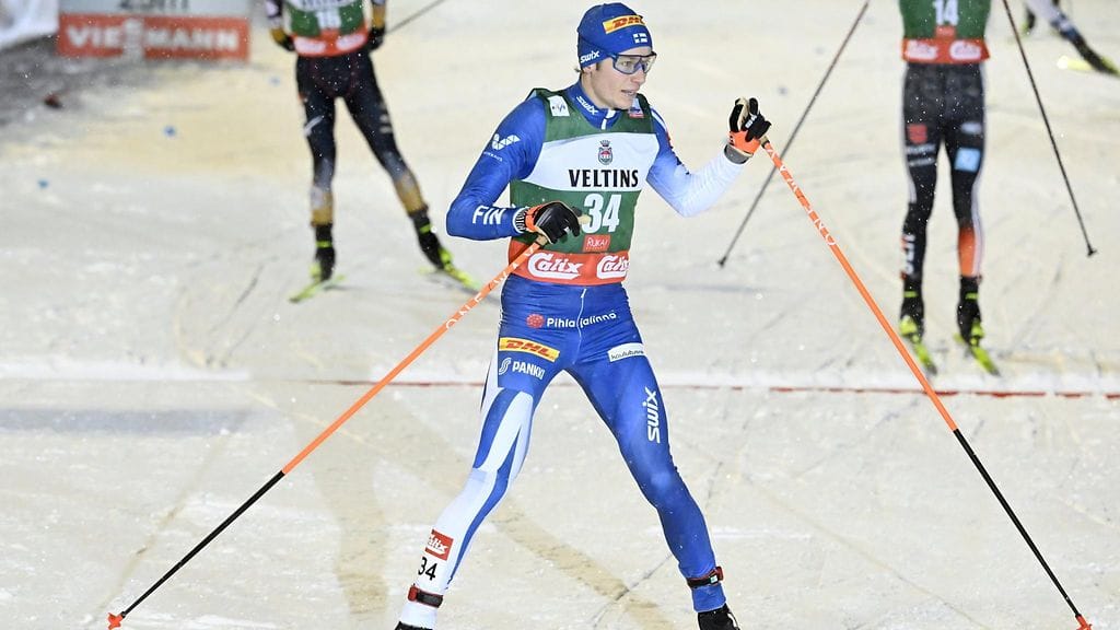 Eero Hirvonen pystyi kohentamaan asemiaan hiihto-osuudella seitsemän sijaa.