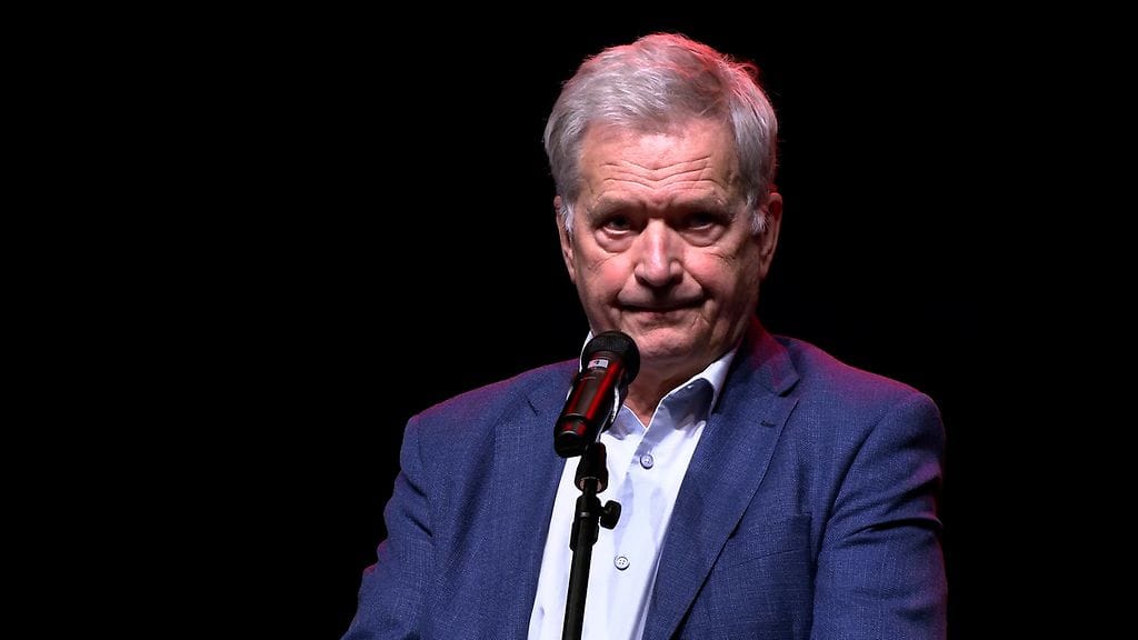 Jouluaattona Sauli Niinistö vieraili Hurstin vähävaraisten juhlassa.