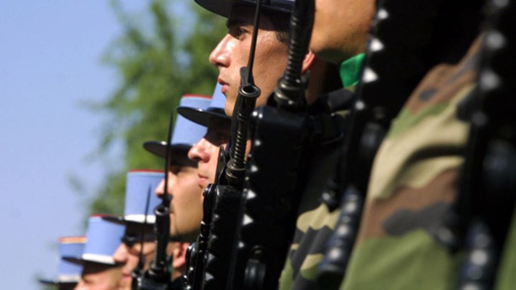 Levottomuudet ja terrorismi voivat uhata turistia.