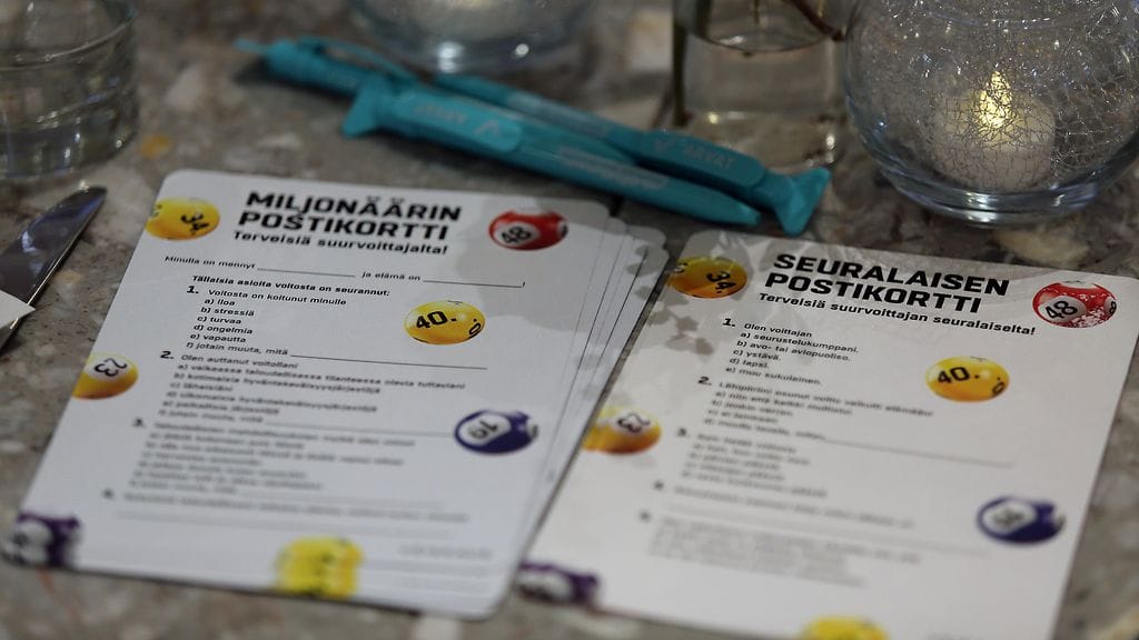 Voittorahojaan salaseuralaiset ovat kuluttaneet maltillisesti. Hulluimmiksi ostoksiksi voittajat mainitsivat Gaggenau-uunin ja auton.