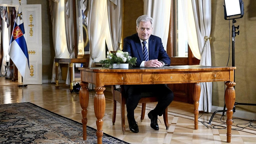 Presidentti Sauli Niinistö 31. joulukuuta 2023 presidentinlinnassa.