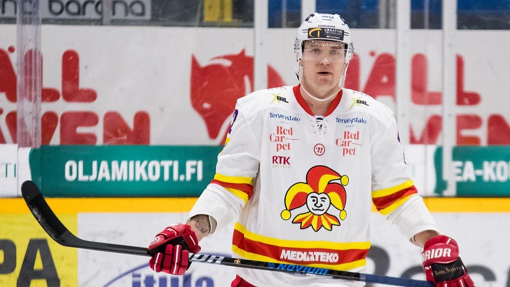 Olavi Vauhkonen jatkaa Jokereissa loppukauden sopimuksella.