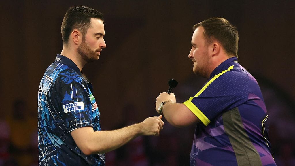 Luke Humphries ja Luke Littler paiskasivat kättä dartsin MM-finaalissa.