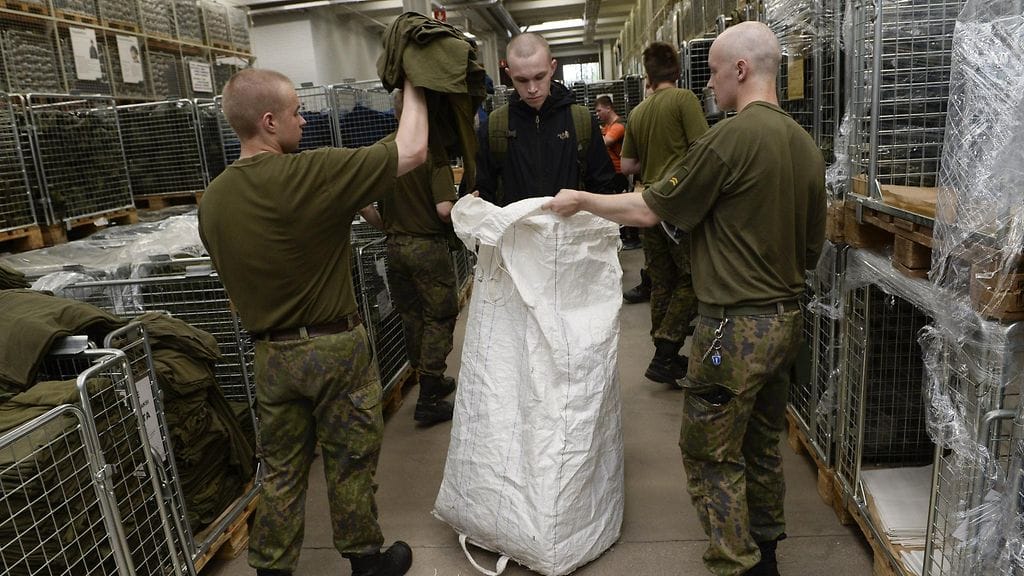 Palveluksensa aloittaa noin 12 500 uutta alokasta, joista noin 350 on naisia.