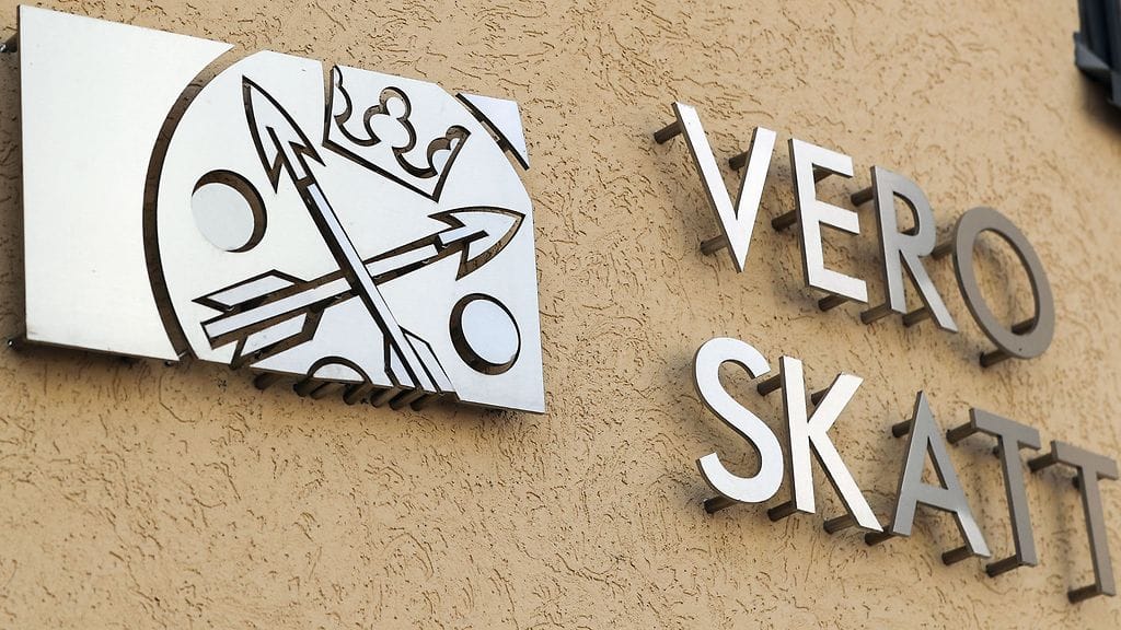 Verottajan nimissä leviää huijausviestejä, jotka kalastelevat pankkitunnuksia ja maksukorttien tieotja.