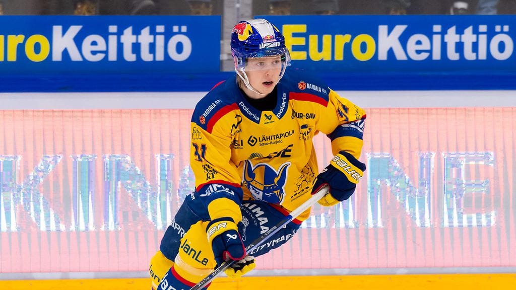 Jukureissa pelaava Konsta Helenius rankataan parhaaksi varausikäiseksi kenttäpelaajaksi Pohjois-Amerikan ulkopuolella.