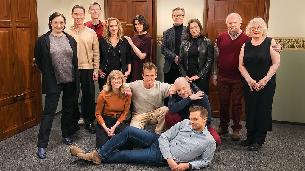 1 kauden ryhmäkuva remake