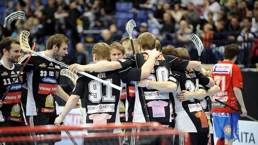 SSV juhlii maalia tiistain finaalissa.