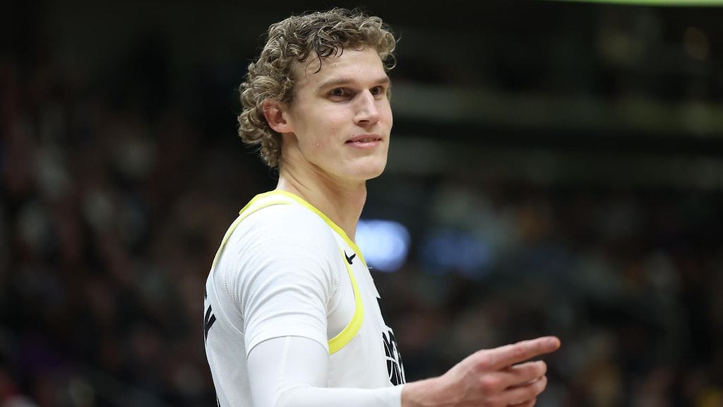 Lauri Markkanen valittiin läntisen konferenssin viikon pelaajaksi NBA:ssa.