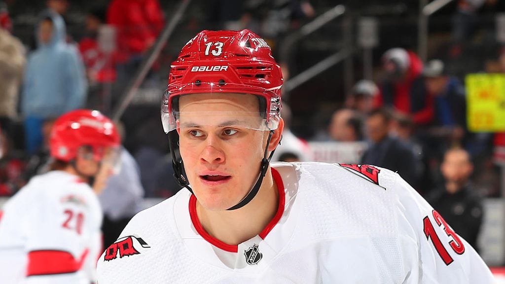 Puljujärvi sai maalijyvän kohdilleen.