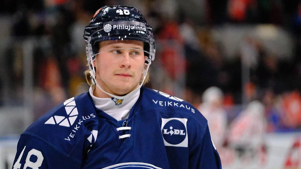 Lauri Pajuniemi on matkalla Lausanneen, kertoo Expressen.