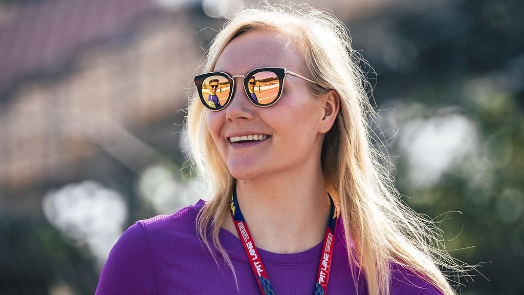 Emma Kimiläinen ajaa ensi kaudella kilpavenesarja E1 Seriesissä.