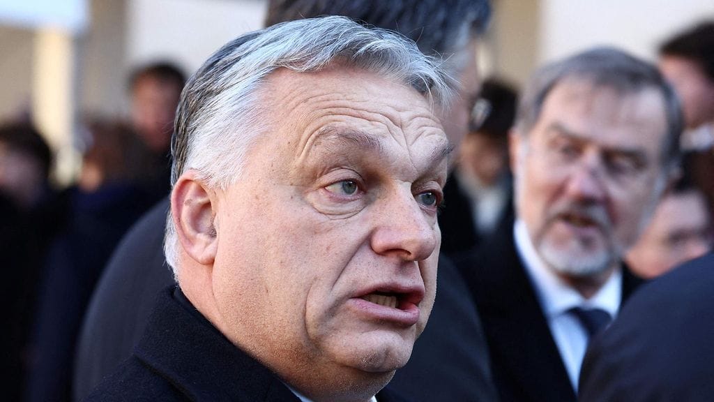 Unkarin pääministeri Viktor Orban osallistui Ranskan edesmenneen ministerin ja Euroopan unionin komission puheenjohtajan Jacques Delorsin muistotilaisuuteen Hotel des Invalidesissa Pariisissa 5. tammikuuta 2024.