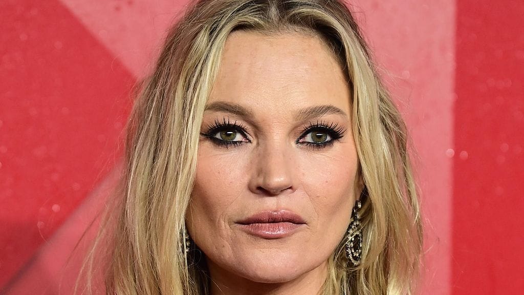 Huippumalli Kate Moss on jälleen sinkkumarkkinoilla