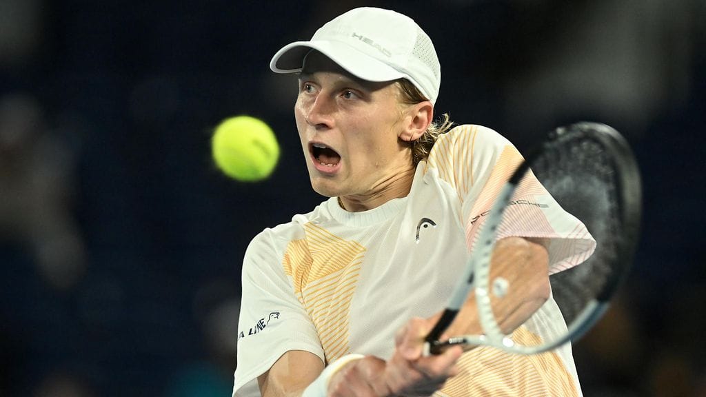 Emil Ruusuvuoren kaksinpeliurakka Australian avoimissa päättyi urhoollisen taistelun jälkeen.