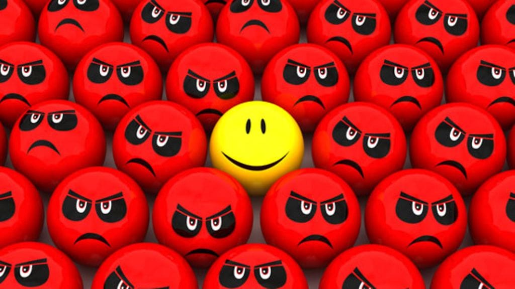 Lääkäri kertoo, että onnellisuus kasvaa iän myötä. Kuvituskuva.